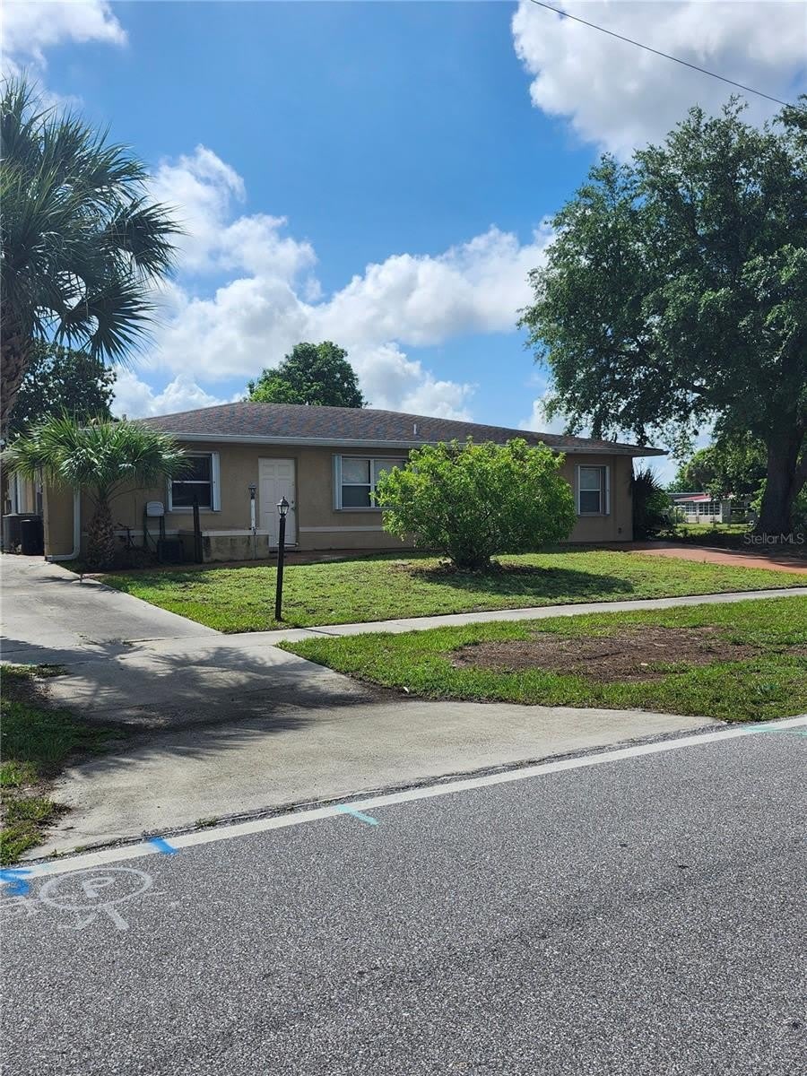 2220 Birchcrest Boulevard – photo 1