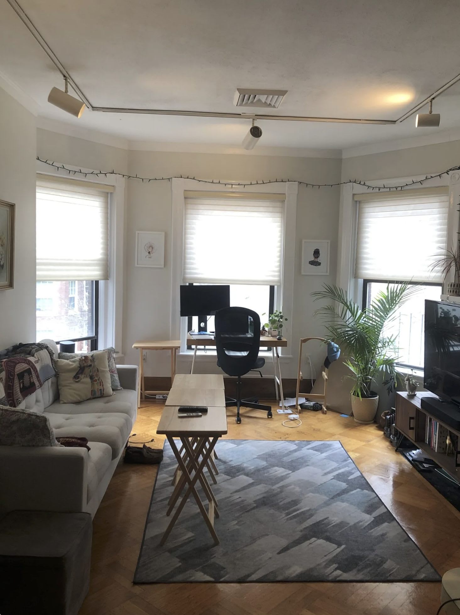 33 Bay State Rd – photo 2