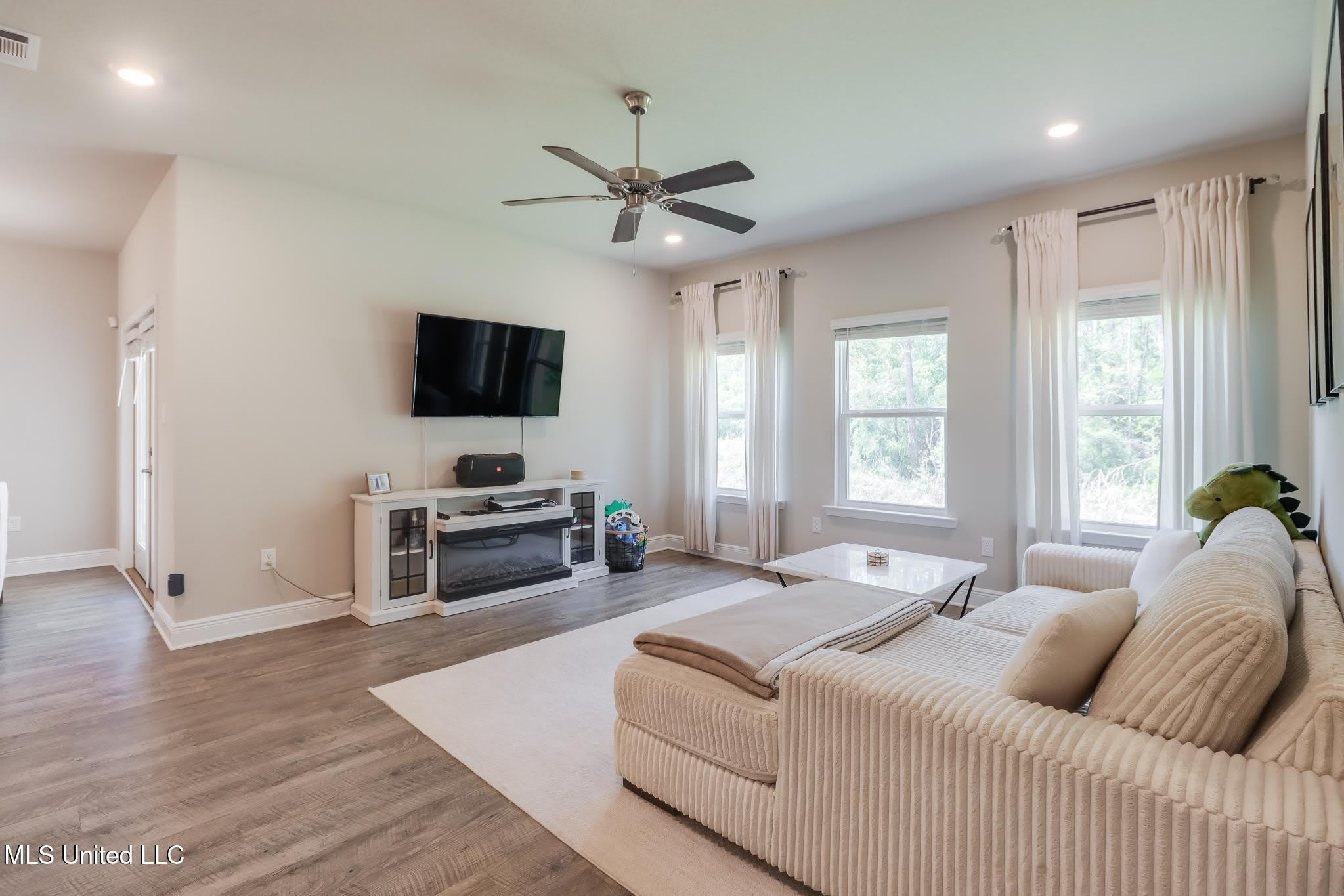 7820 Coral Lane – photo 5