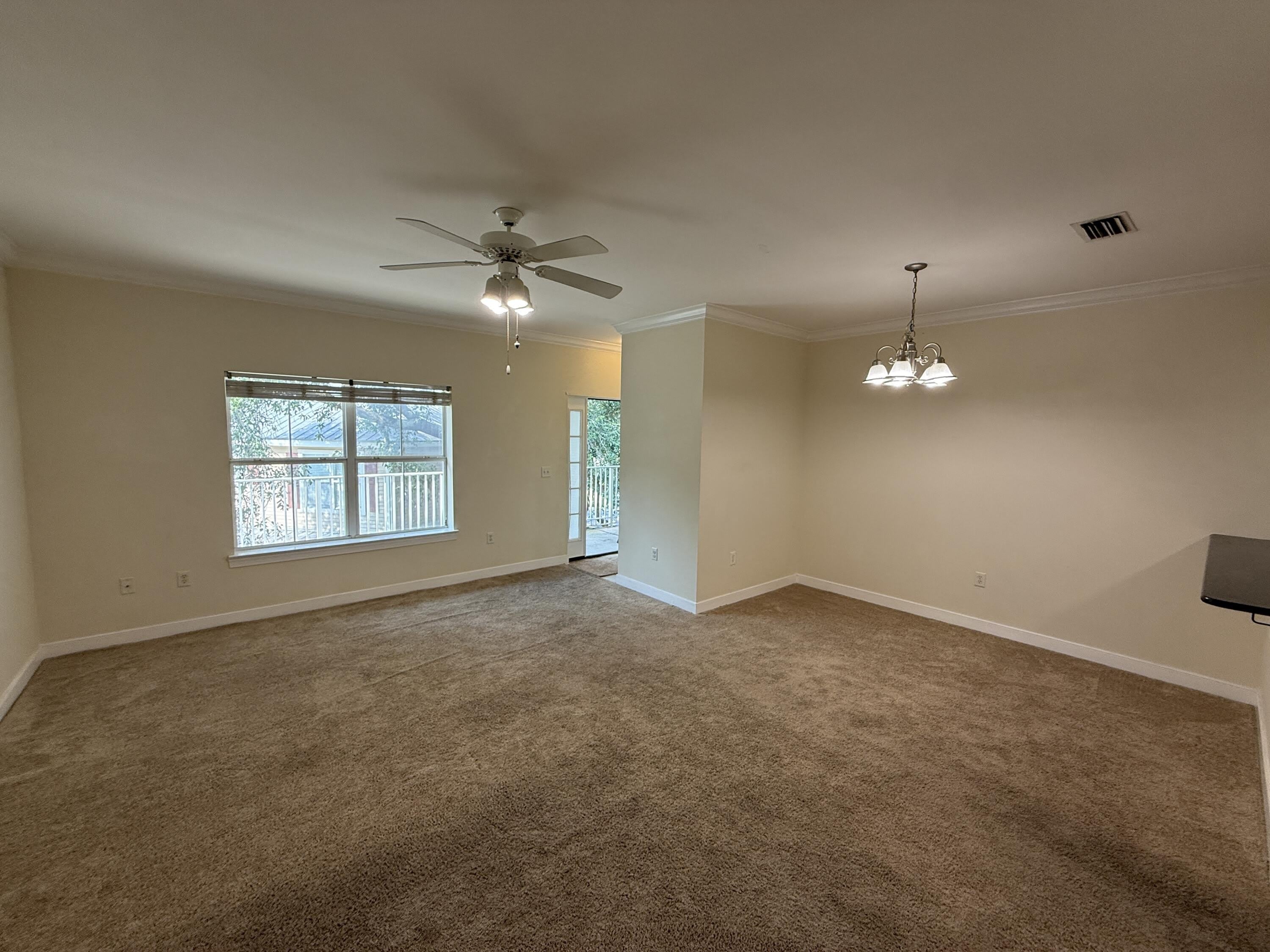 986 Airport Road – photo 3