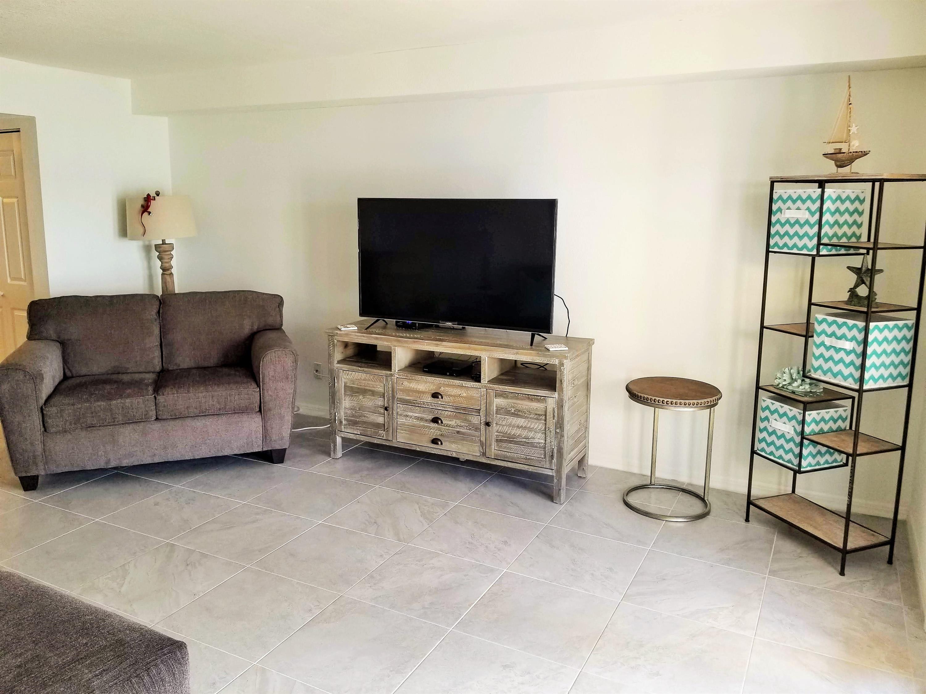 169 Pompano Drive SE – photo 3