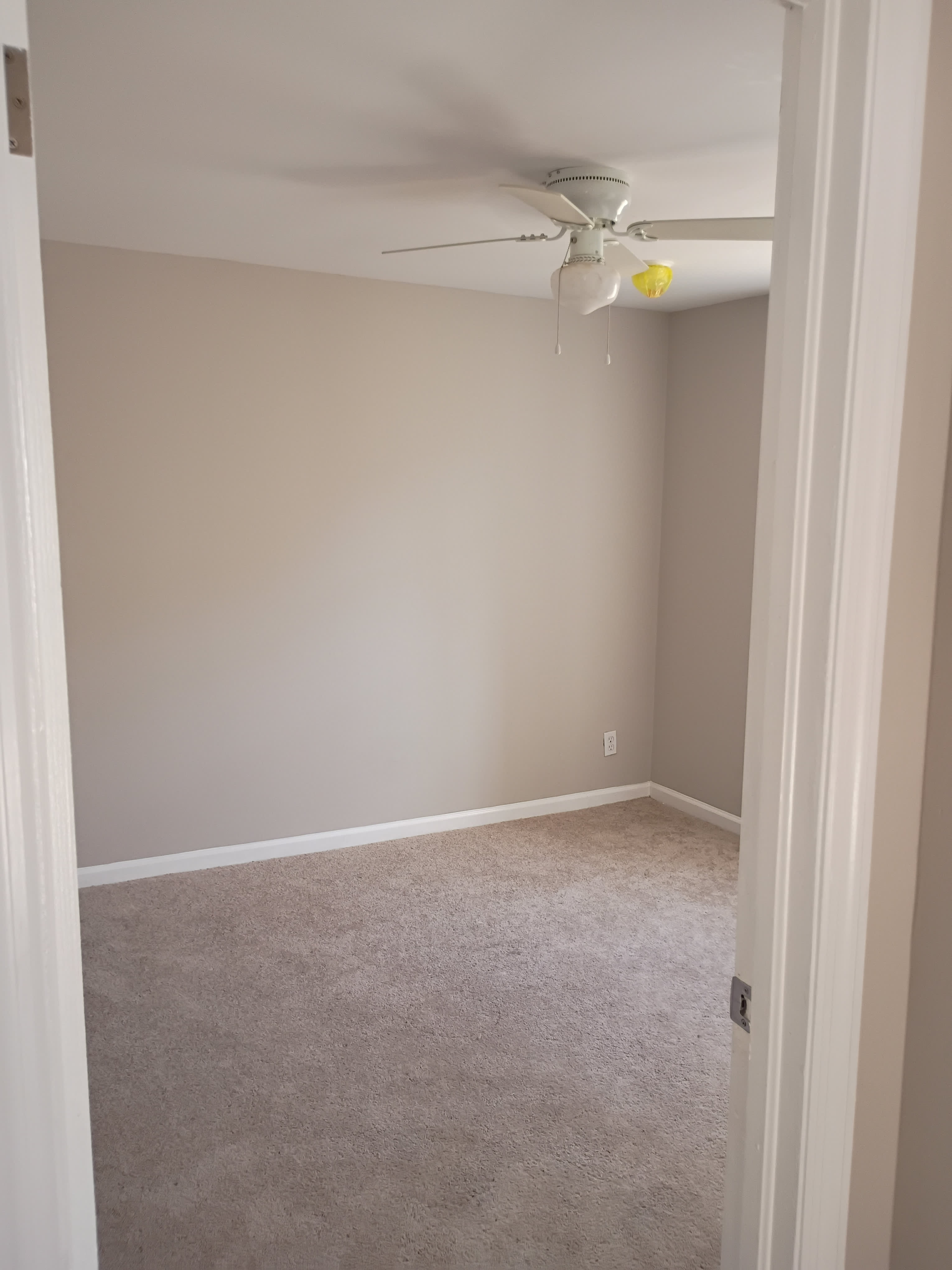814 Allen Ave – photo 3