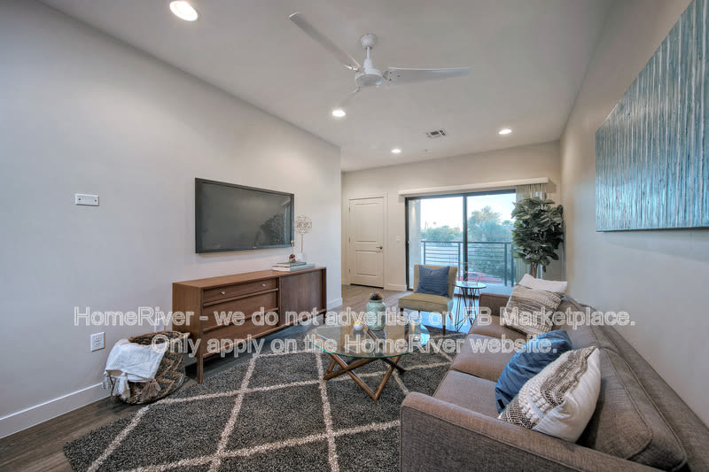 1000 W 5th St – photo 4