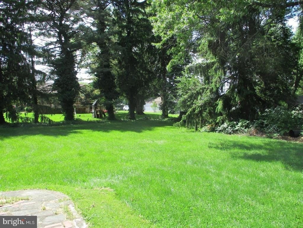 52 PAISLEY ROAD – photo 2