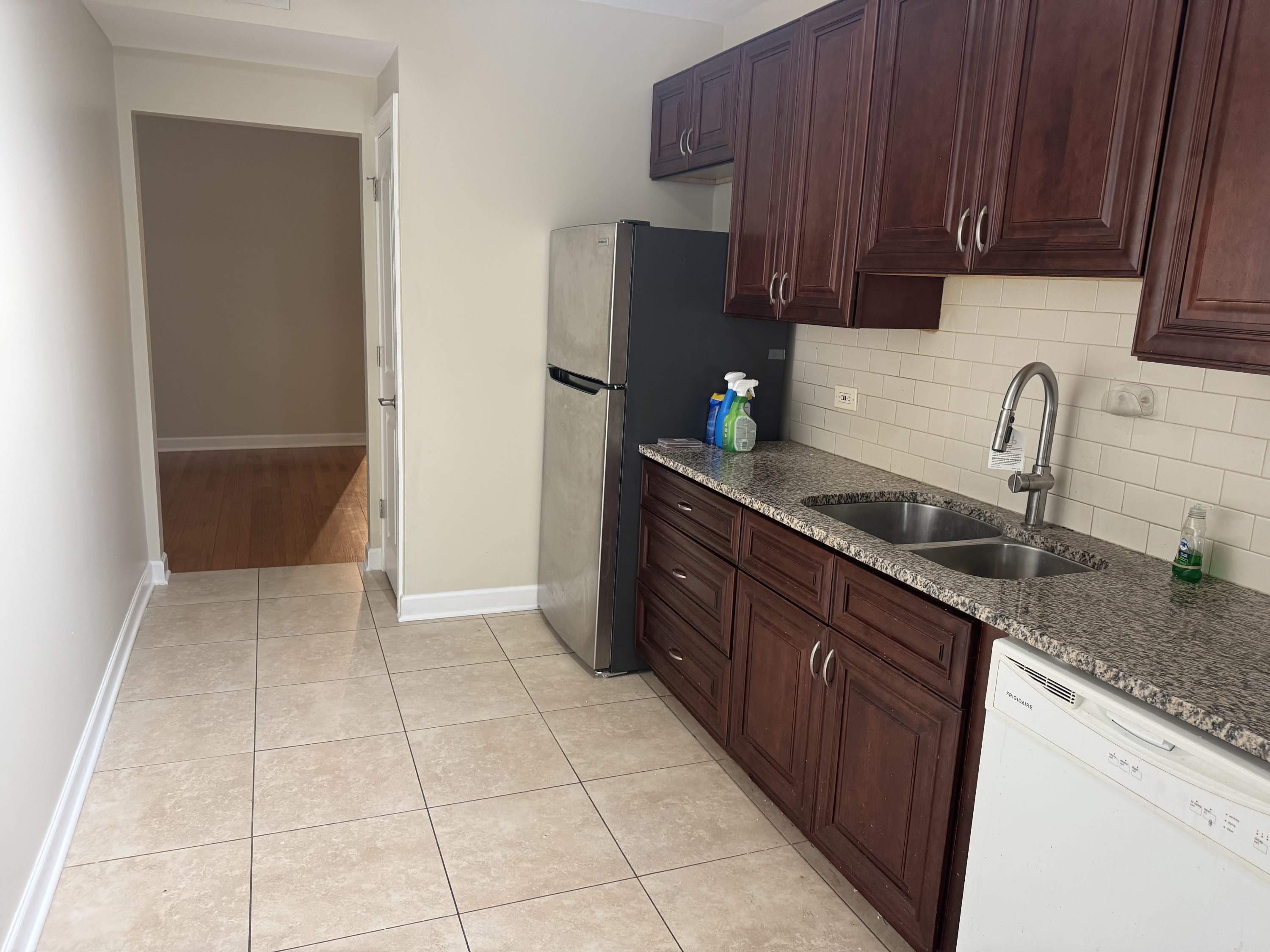4950 North Christiana Avenue – photo 3