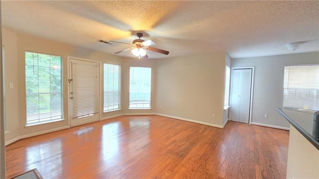 317 Hawkstone Way – photo 3