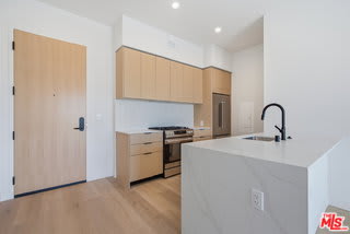 3555 Overland Avenue – photo 2