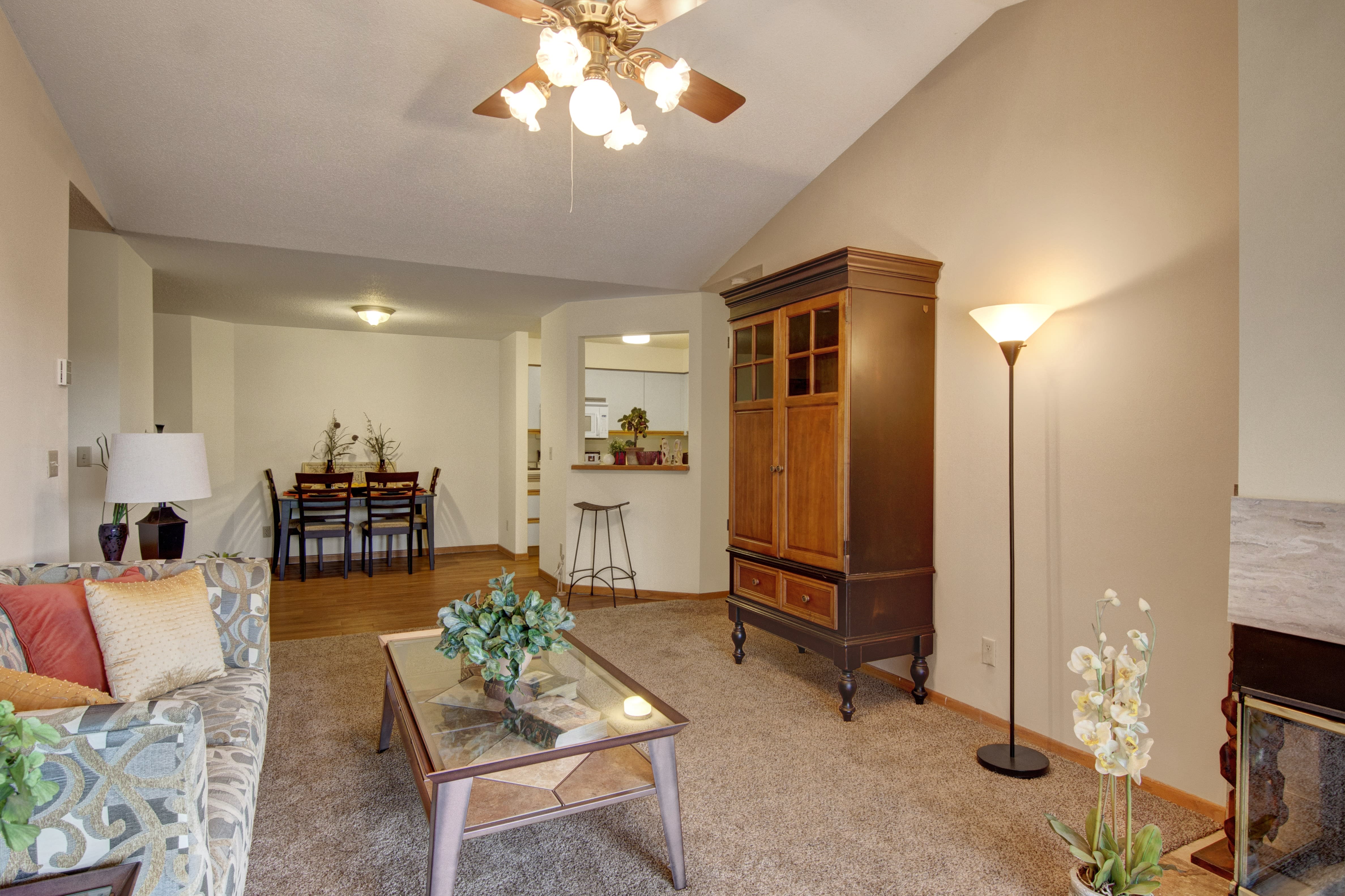 Town Centre Apartments – photo 3