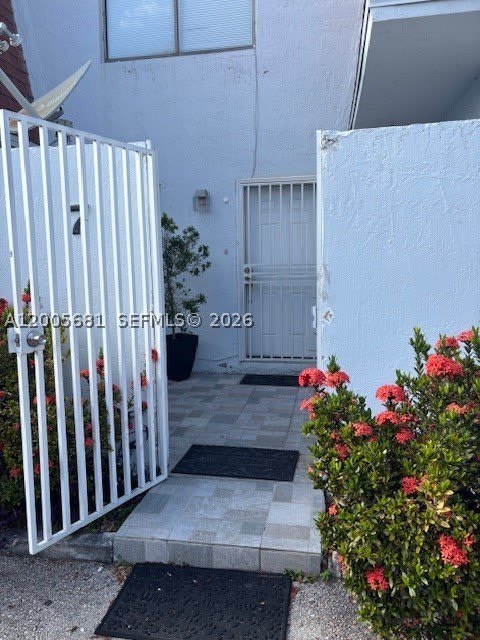 10720 NW 7th St – photo 2