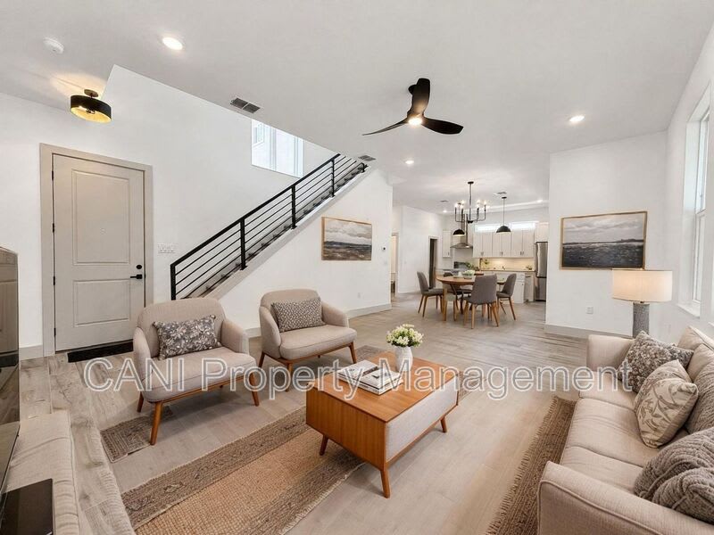 724 Ellwood Avenue – photo 2