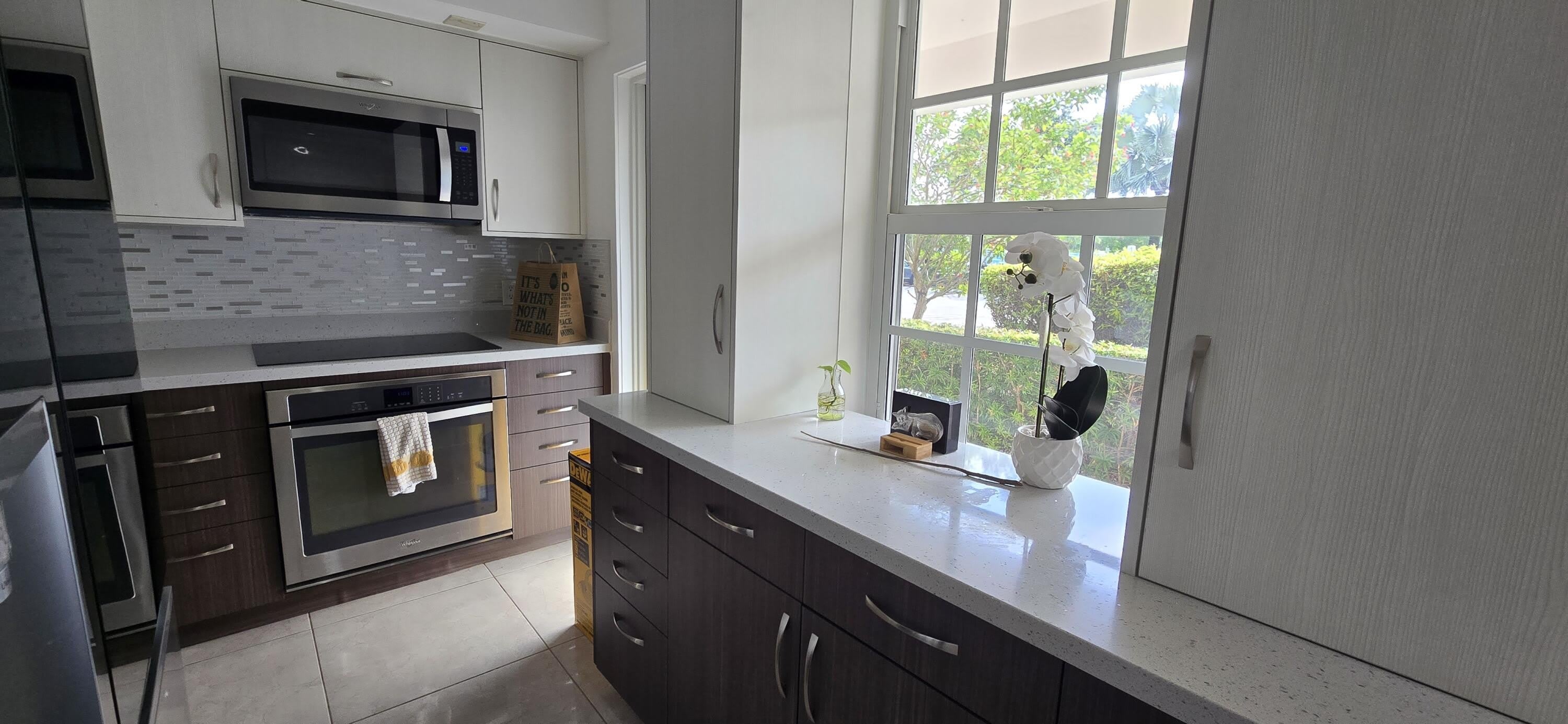3300 N Palm Aire Drive – photo 3