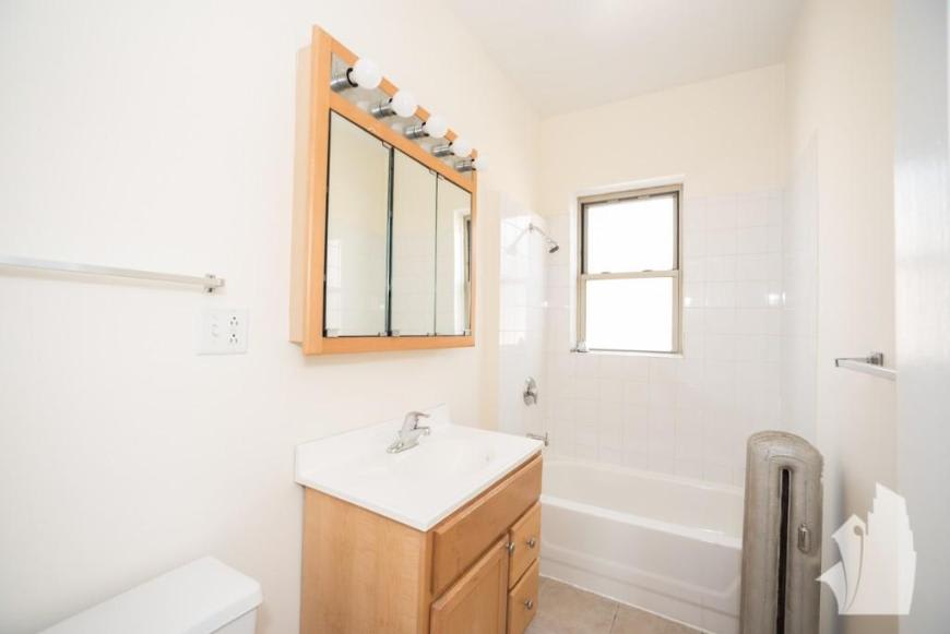 5109 North Winchester Avenue – photo 3