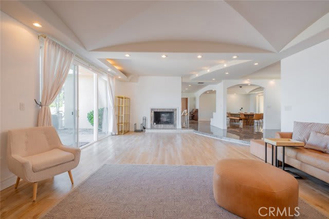 4321 Clear Valley Drive – photo 4