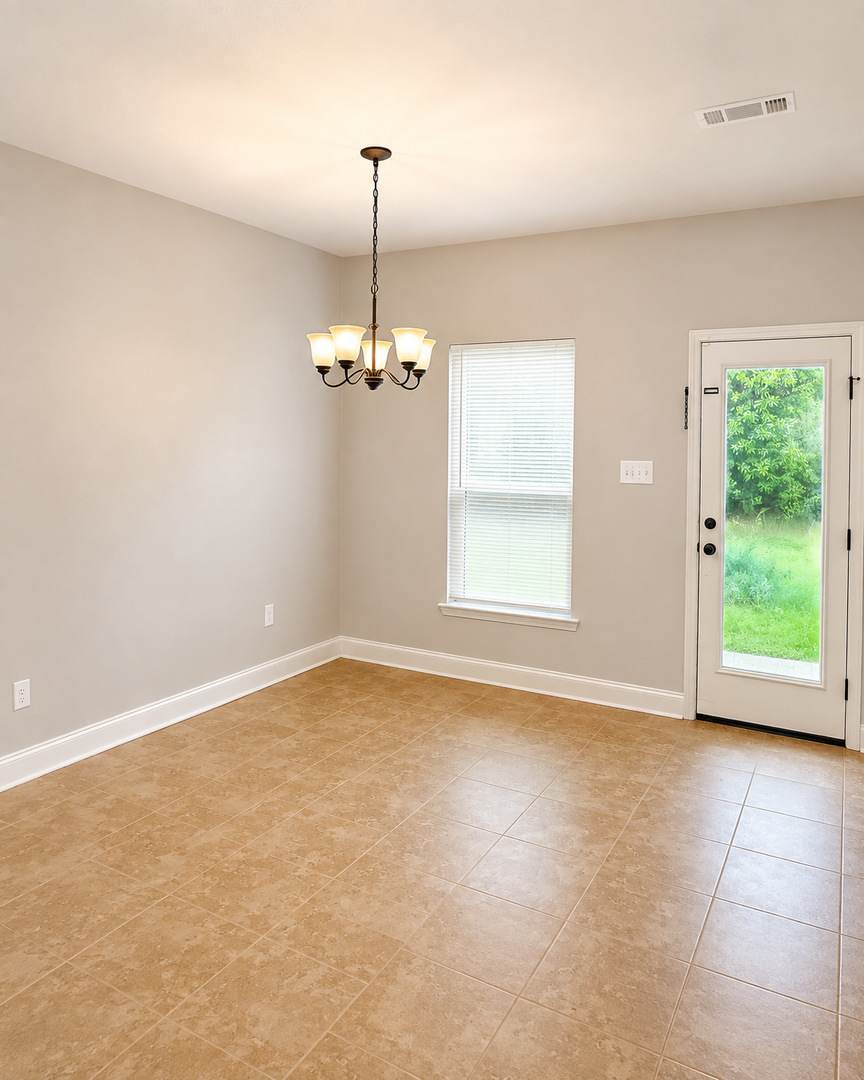 Beautiful 3-bedroom/2-bath D'Iberville – photo 4