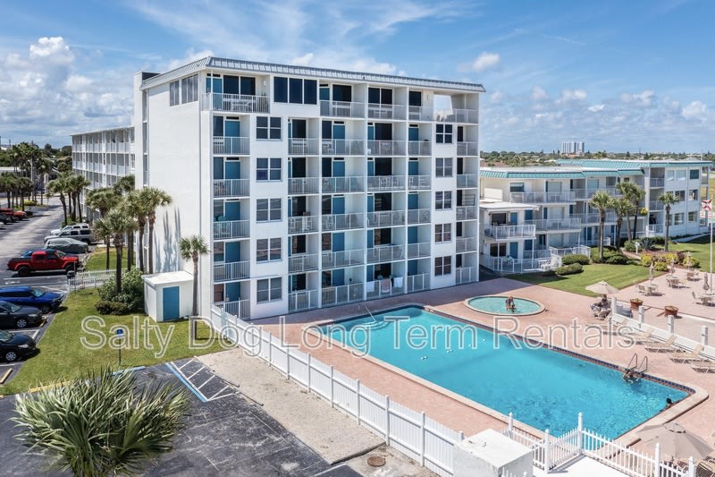935 S Atlantic Ave – photo 2