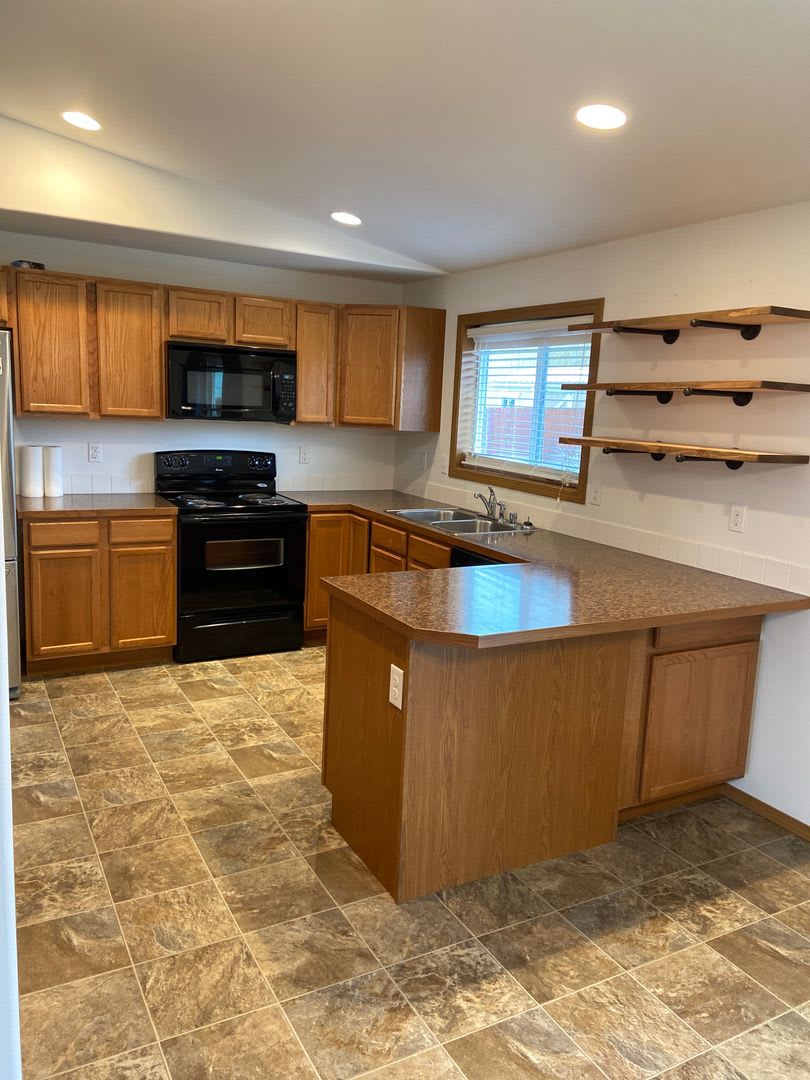 House in Garden Heights School District – photo 5