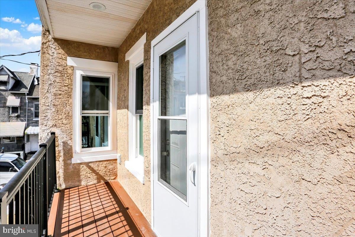 553 WUNDER Street – photo 3