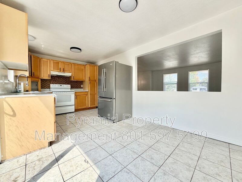 9900 S Darin Dr – photo 2