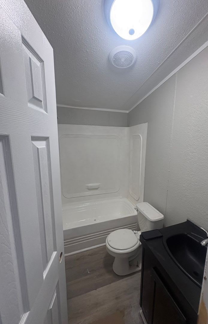 4 Bed/2 Bath Mobile Home – photo 4