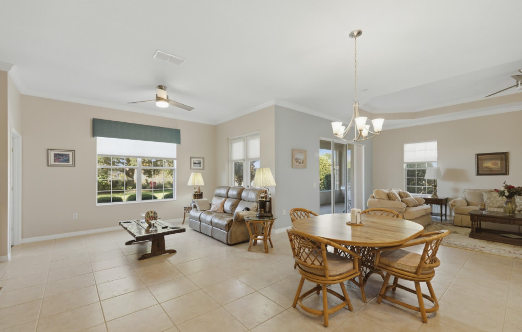 For Rent Active 55 Spacious 3Br Home In Candler Hills At On Top Of The World Private Cul De Sac Location – photo 4
