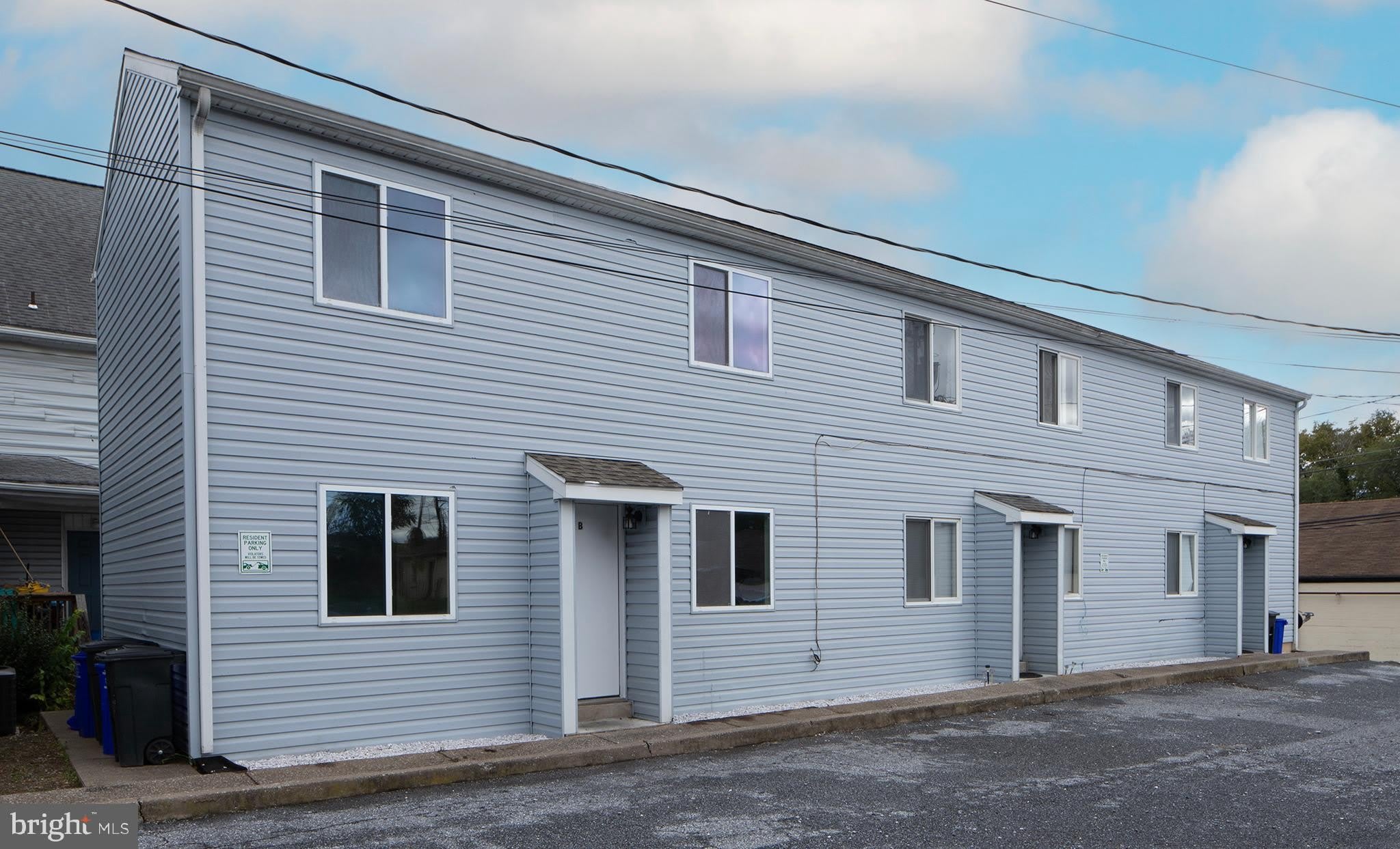426 MARKET Street – photo 2
