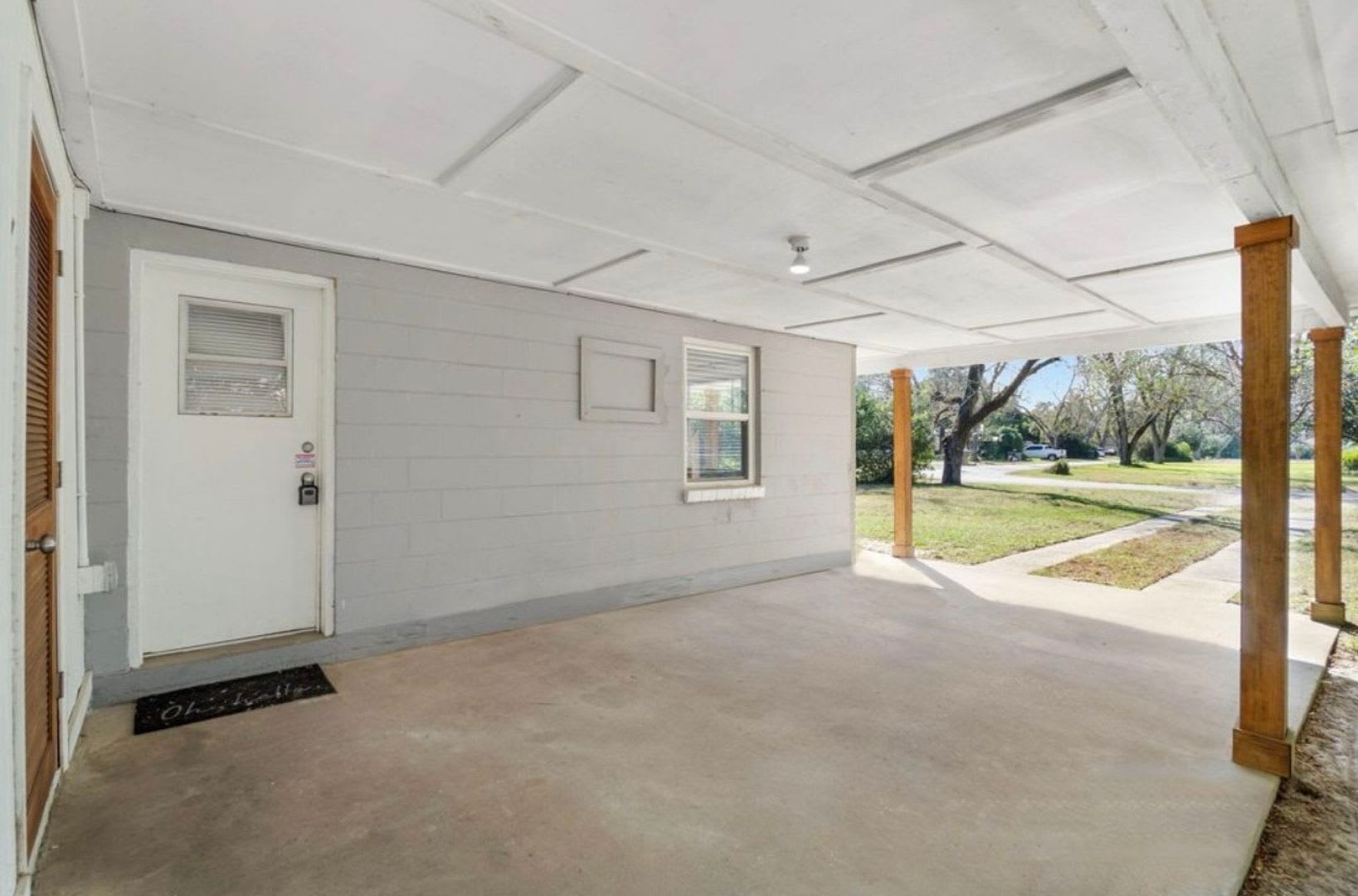 Beautifully Updated 3-Bedroom Home with Modern Finishes & Spacious Living! – photo 4