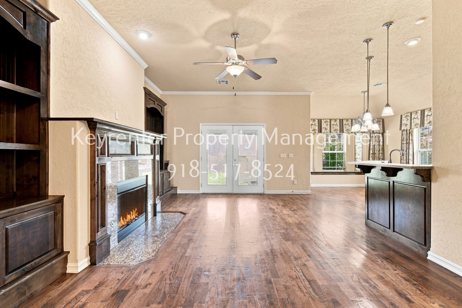10724 Masters Cir, Jenks, OK 74037 — 3 Bed / 2 Bath – photo 3