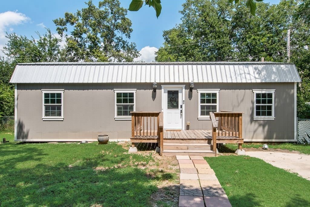 1708 Florence Drive – photo 3