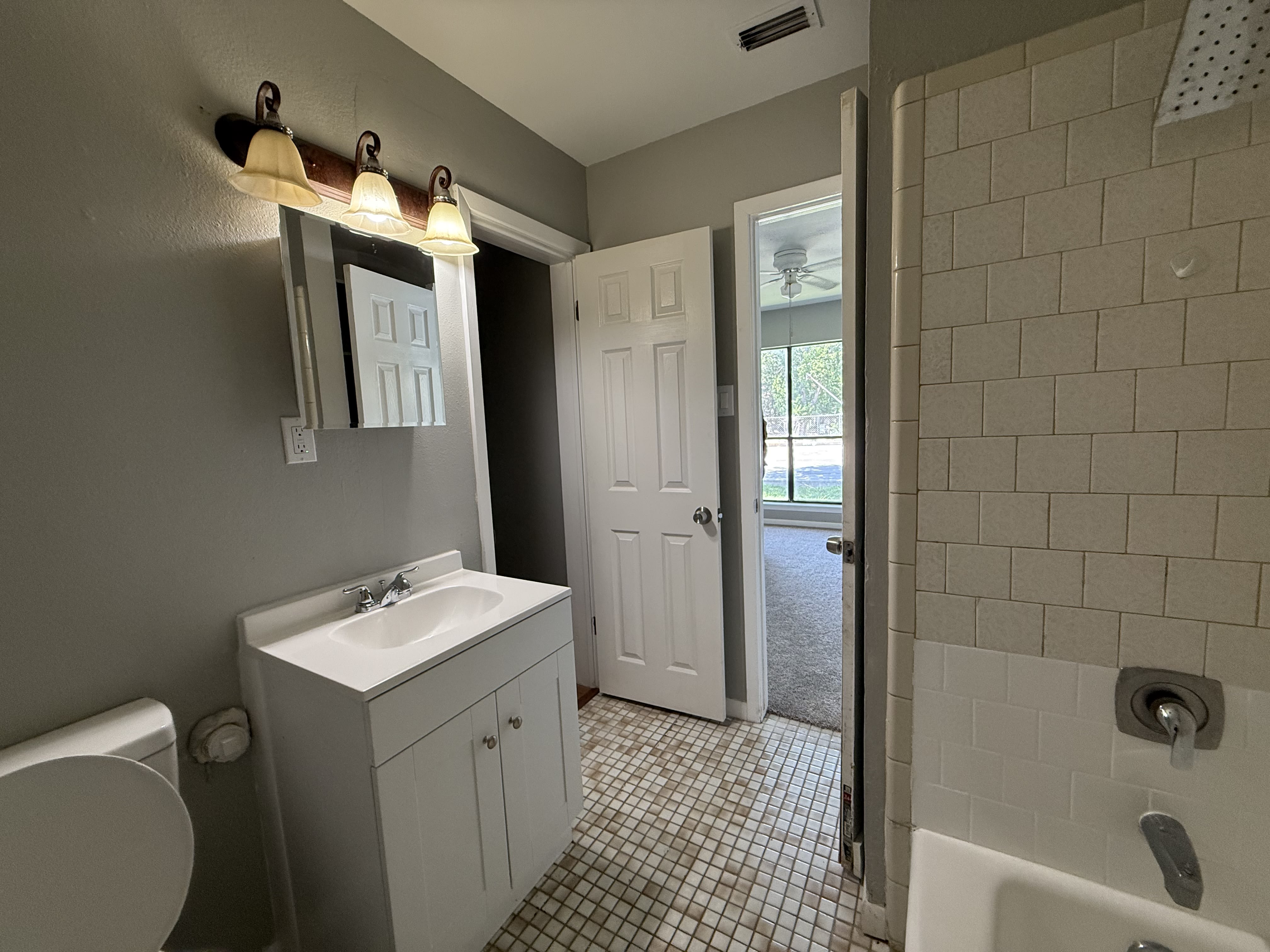 923 18th St – photo 5