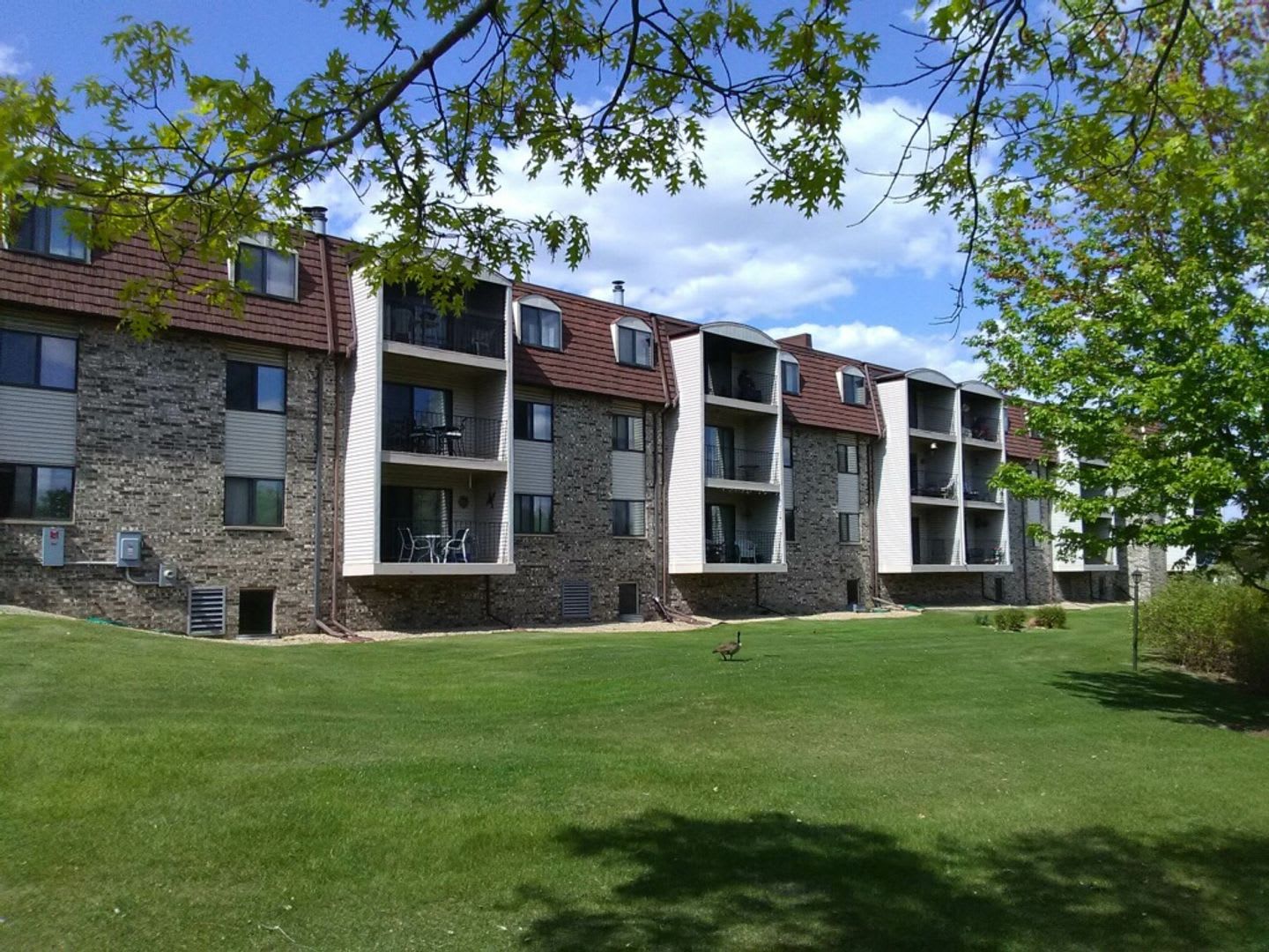 Condo – photo 2