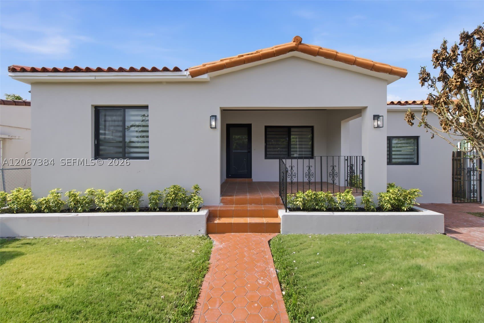 5000 SW 5th Ter – photo 1