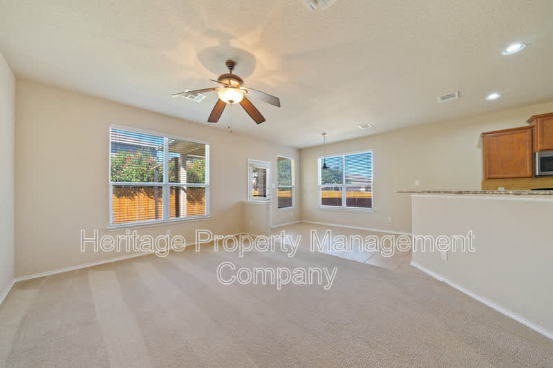 2725 Sterling Way – photo 4