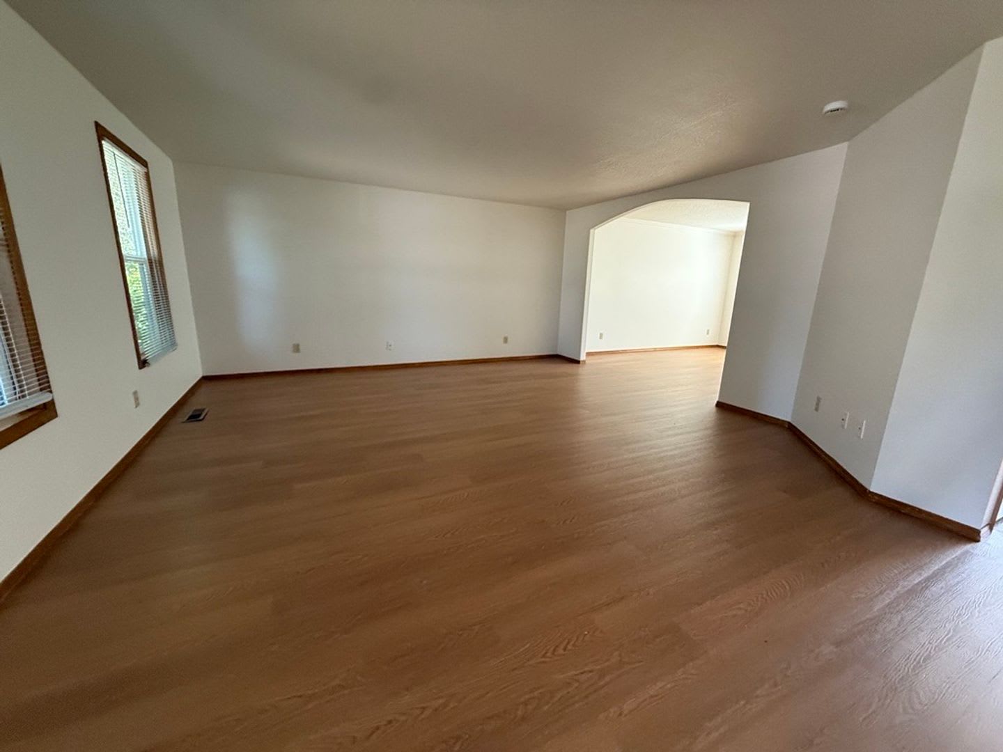 17040 SW Cambridge Drive ~ Newly Refreshed Home – photo 2