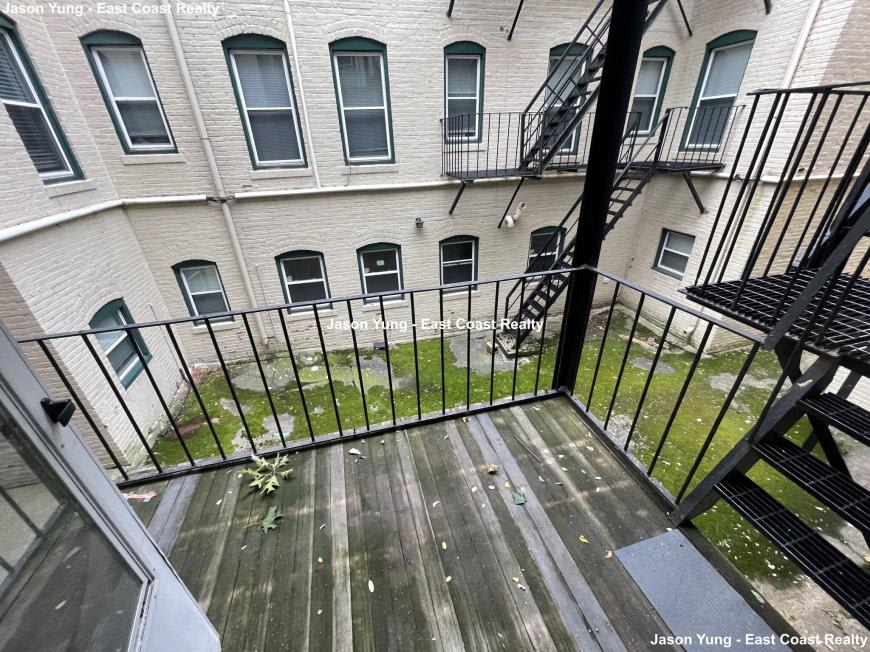 84 Gordon St. – photo 3