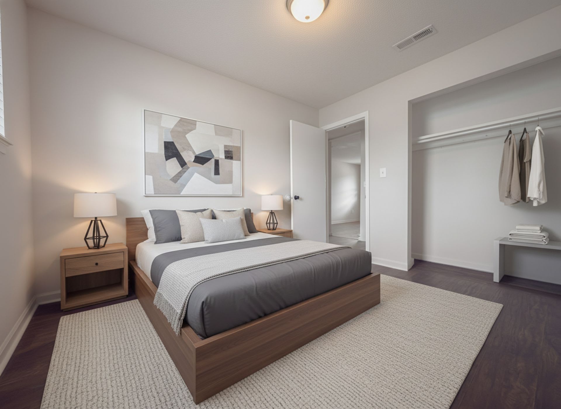 Remount Place. Clean, Convenient, Affordable Living – photo 1
