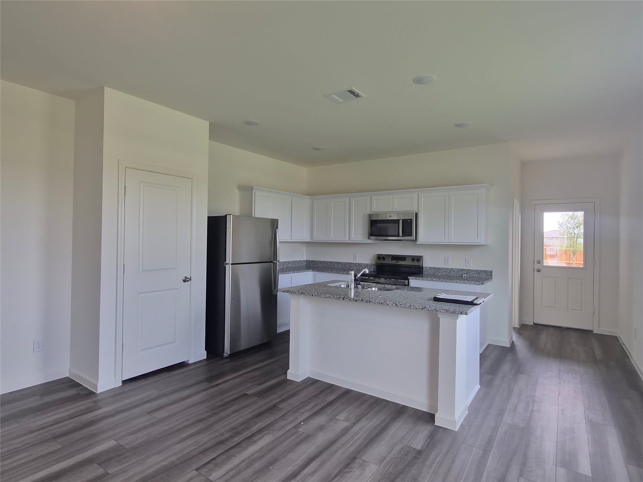 4503 Wood Fern Road – photo 2