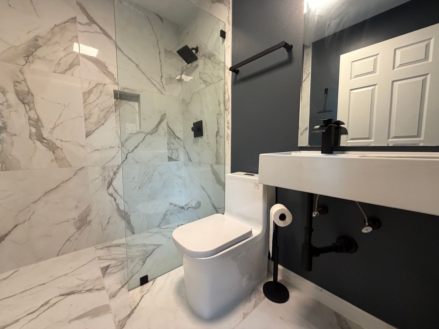 Welcome To 3330 Nw 24Th Avenue – photo 4