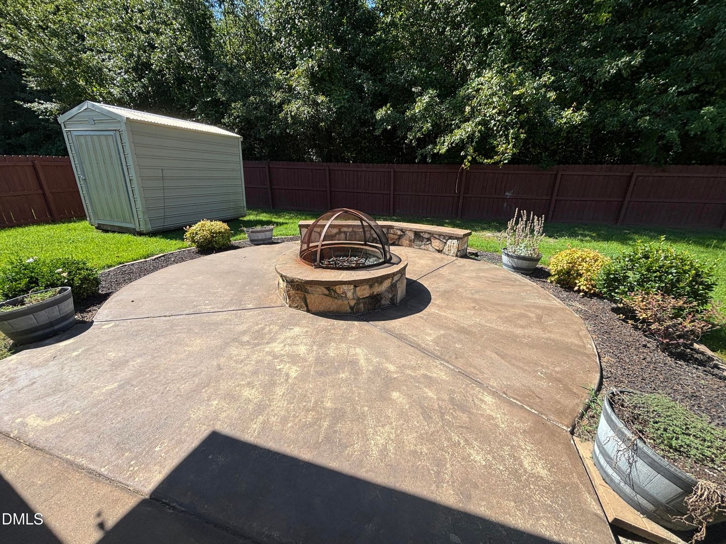 438 Roanoke Dr – photo 4