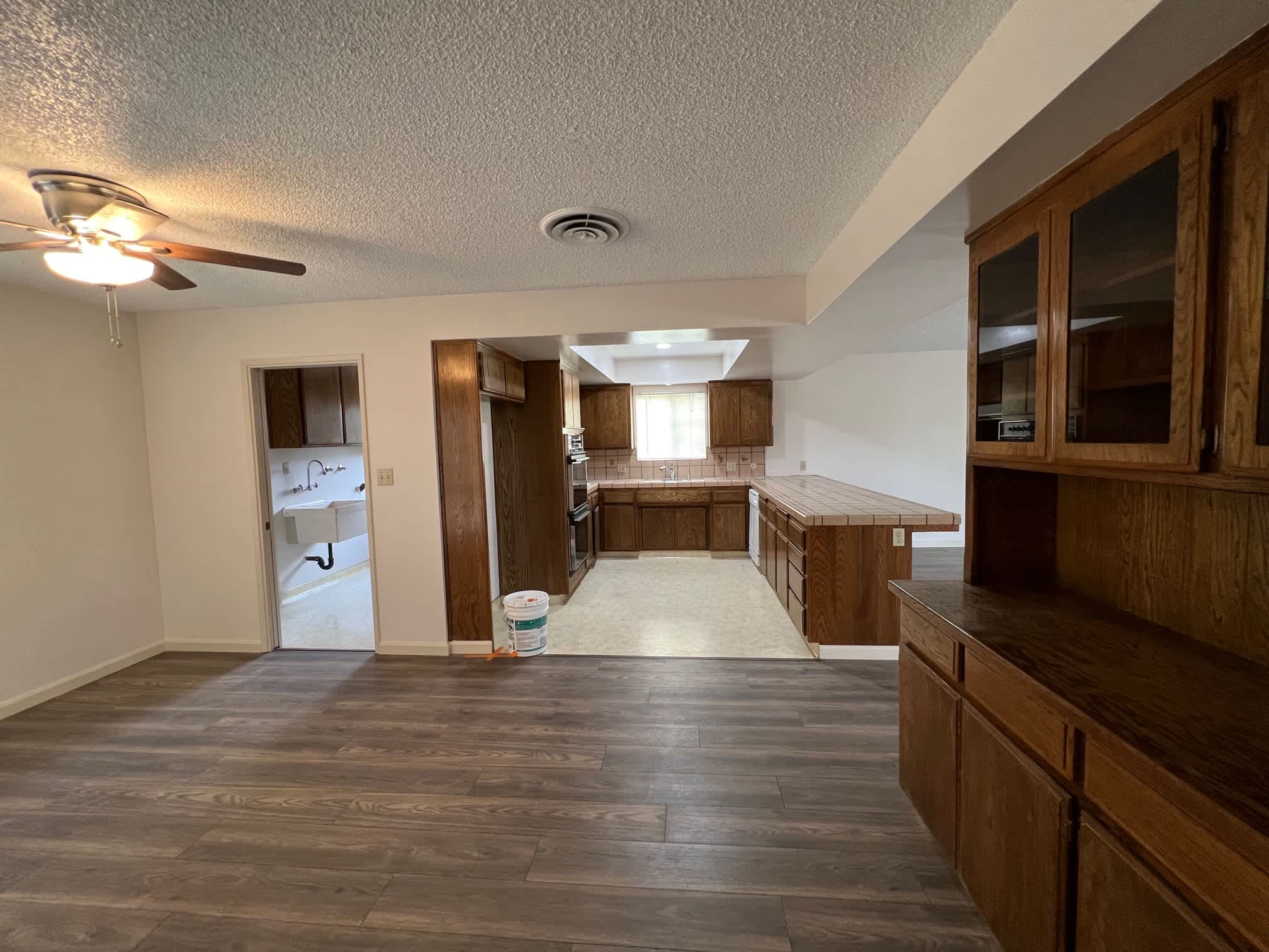 7200 Bennington Way – photo 4