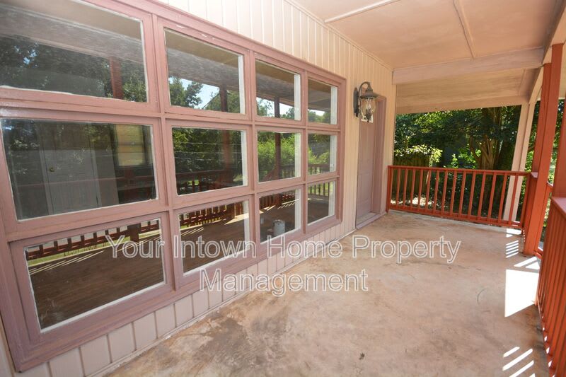 1864 Flintwood Dr Se – photo 4