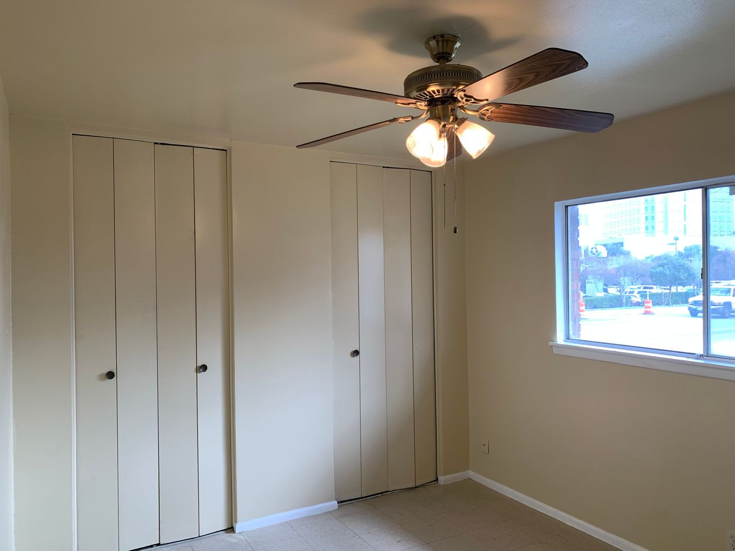 COZY DUPLEX, NEAR SHOPPING & 281! – photo 3
