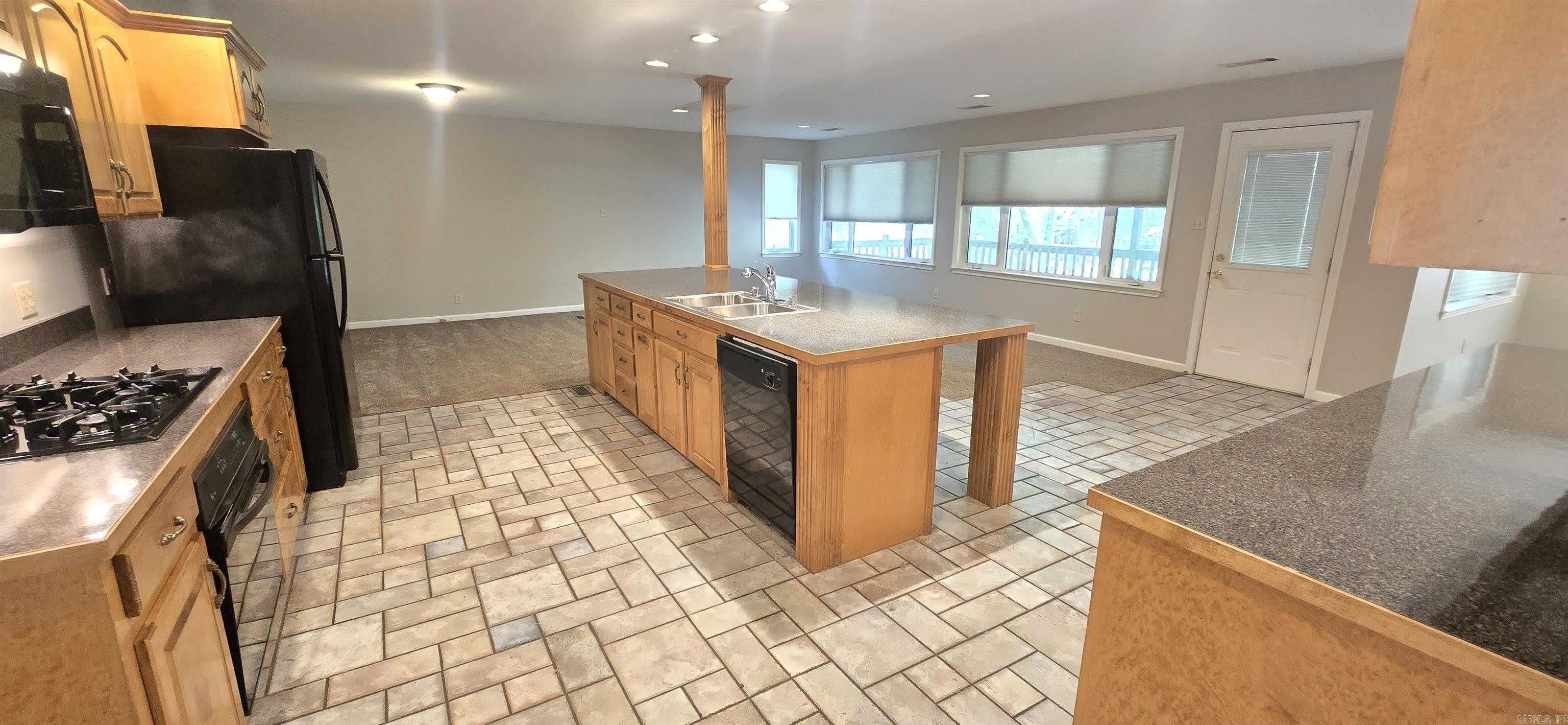 1700 Northwood – photo 4
