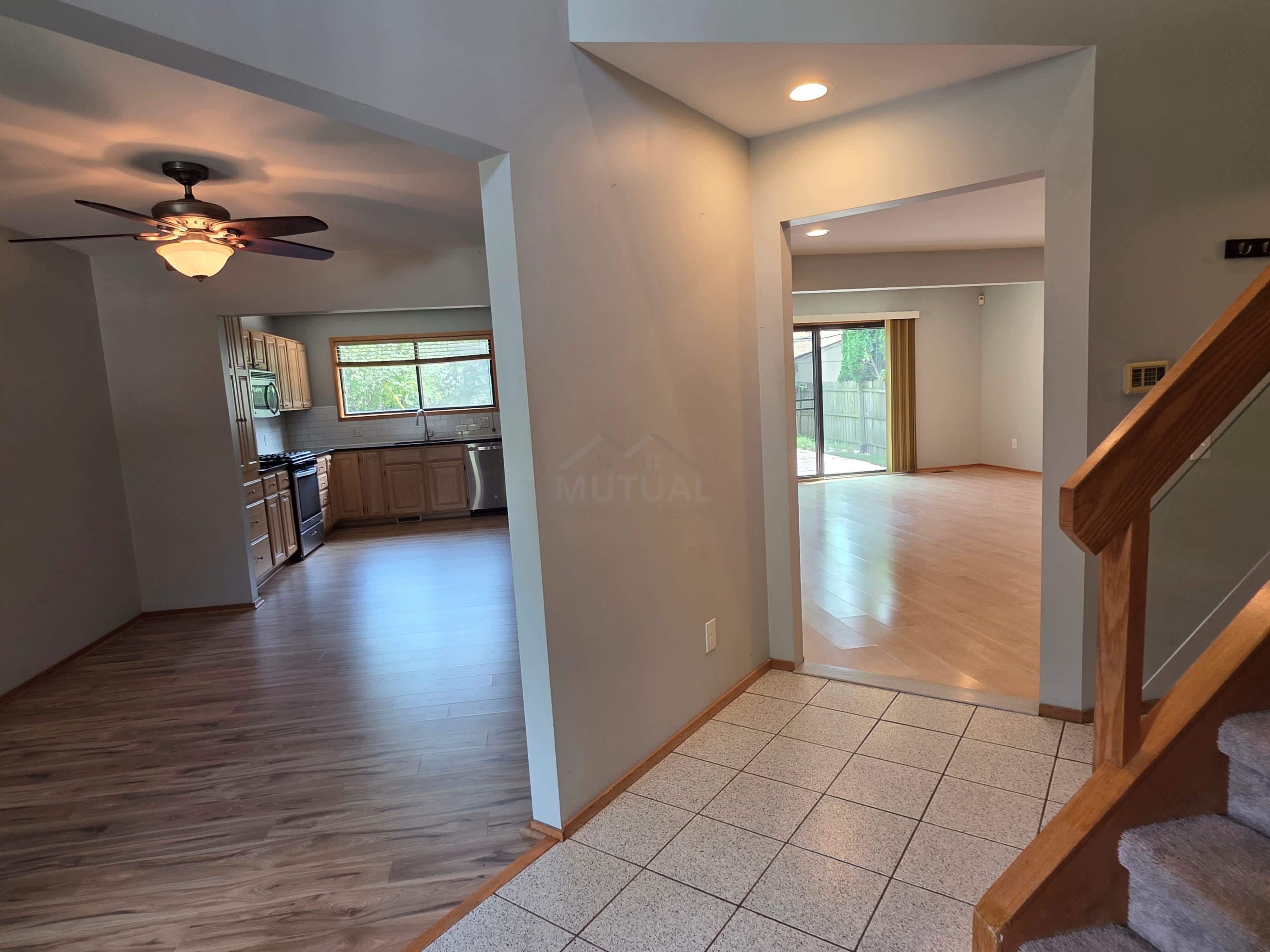 1039 Cobalt Ave – photo 4