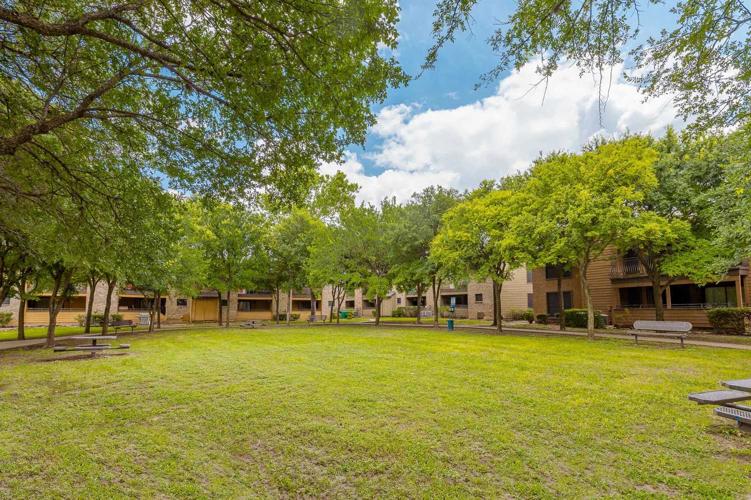 Tuscany Park Apartments – photo 4