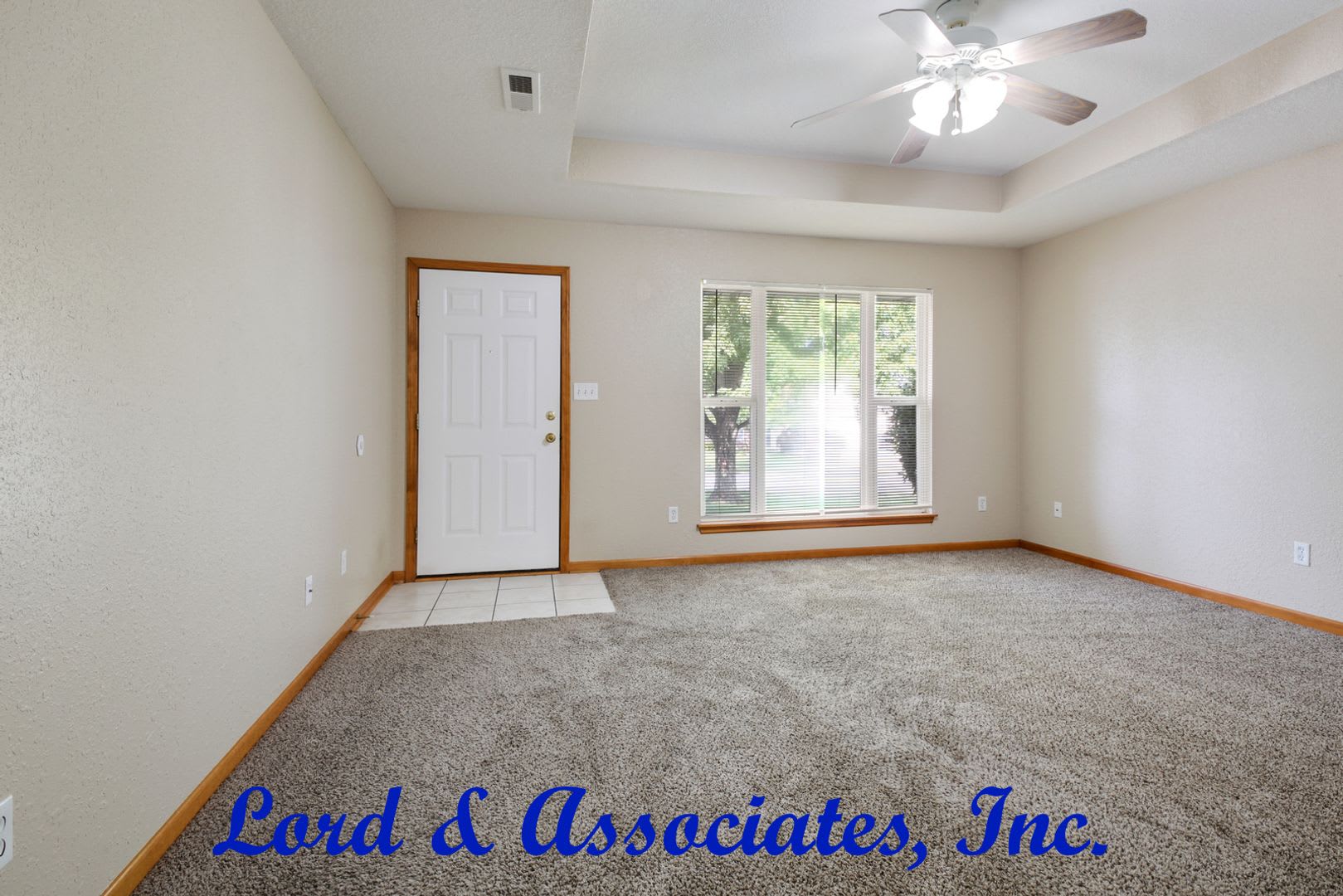 Large 3 Bdrm 2 Bath Pleasant Hill – photo 3