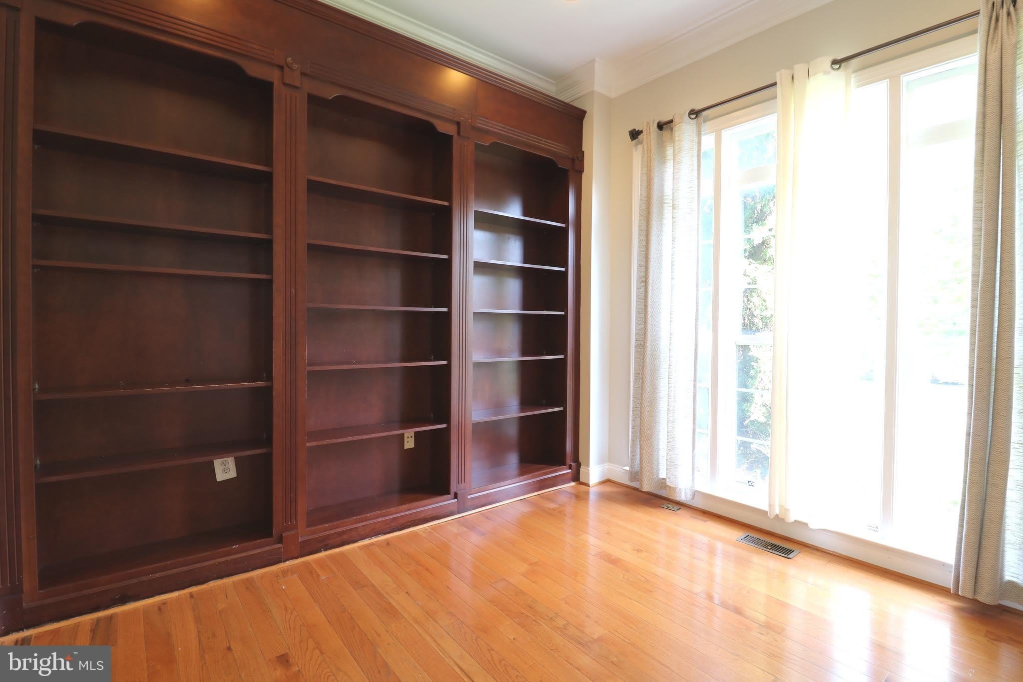 22078 VANTAGE POINTE Place – photo 4