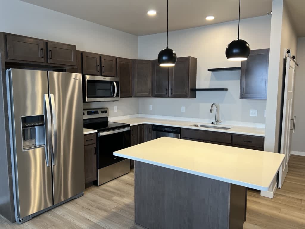 Townsite Flats – photo 4