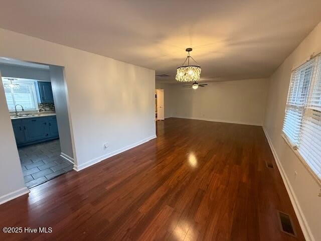 2008 Thompson Drive – photo 2