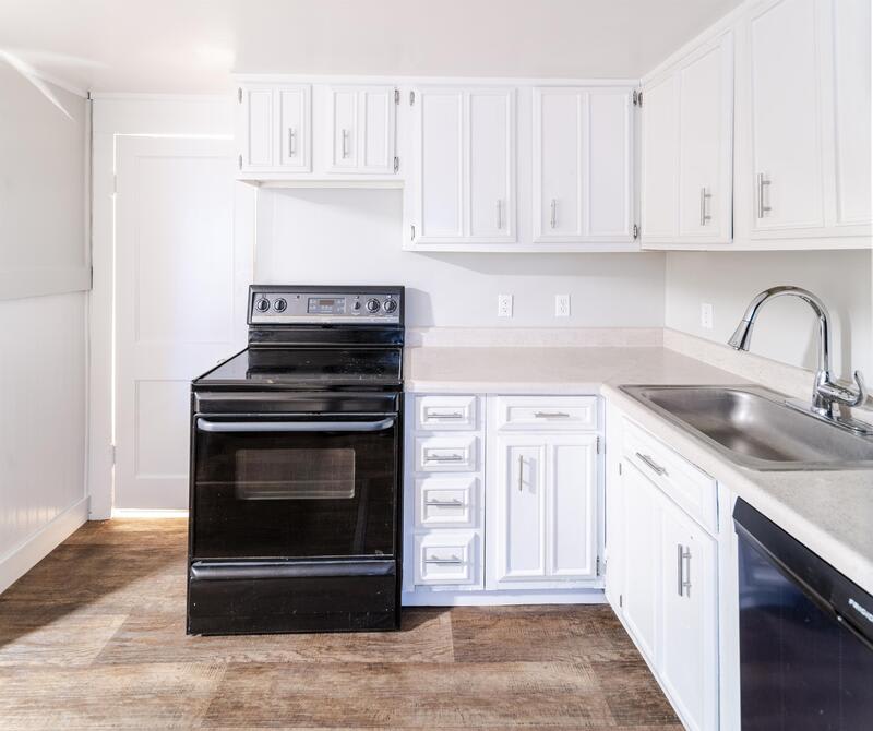 874 6Th Avenue – photo 2