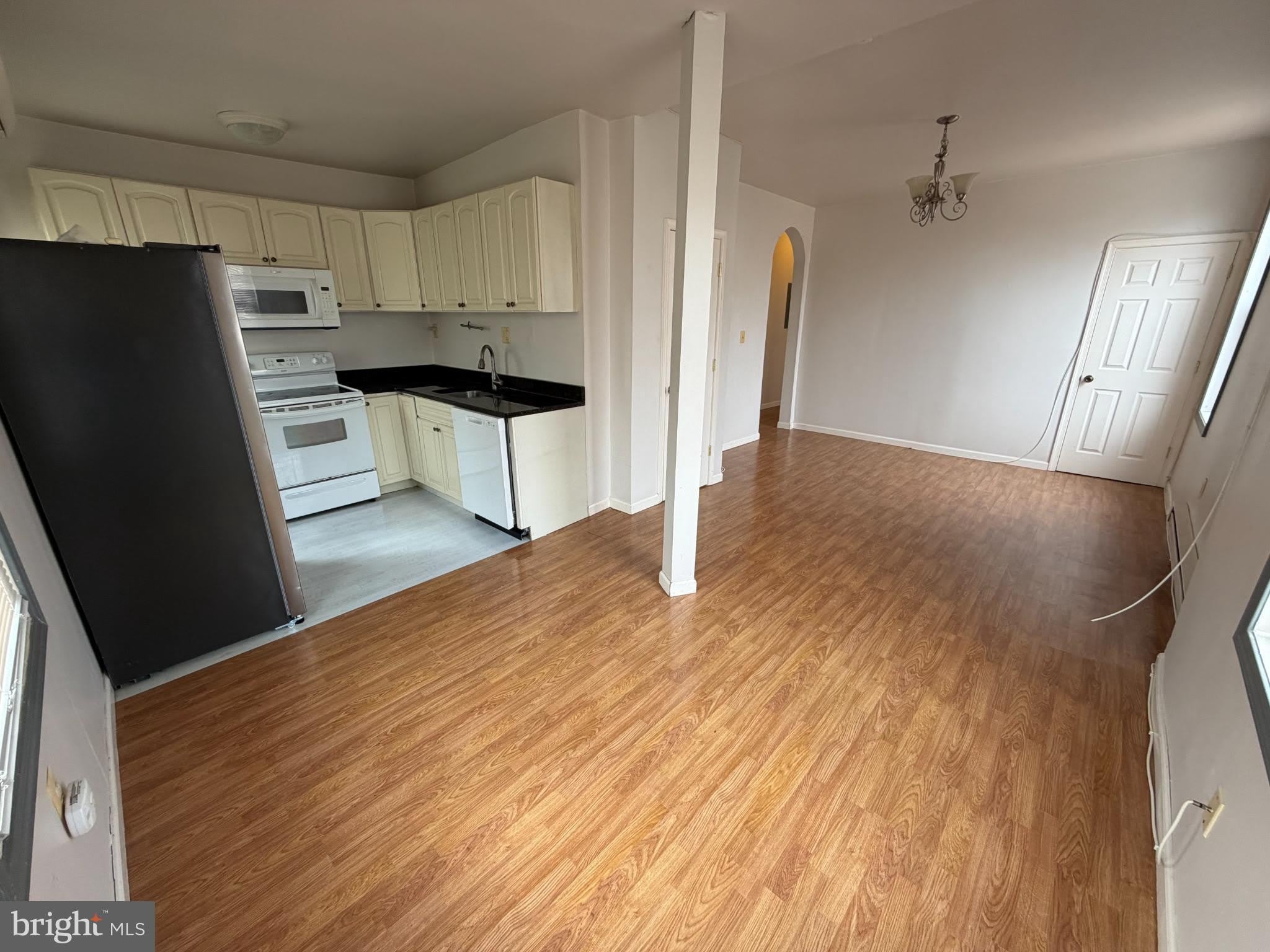 600 Keefer Place Nw – photo 3